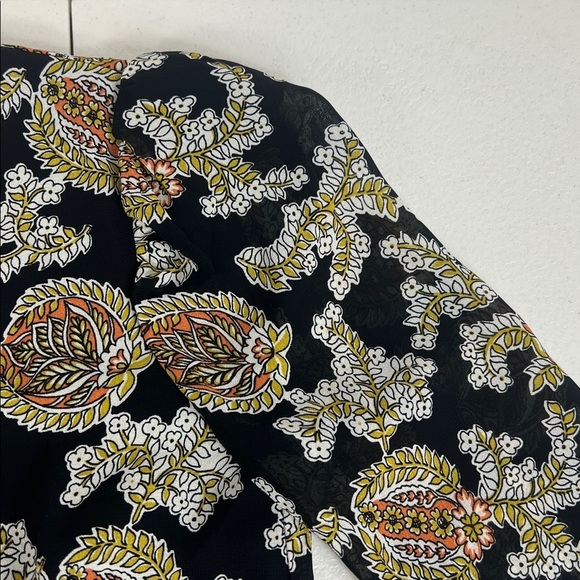 Reformation Sz XS Talia Top Black Floral Puff Shoulder Sleeves EUC - Picture 7 of 12